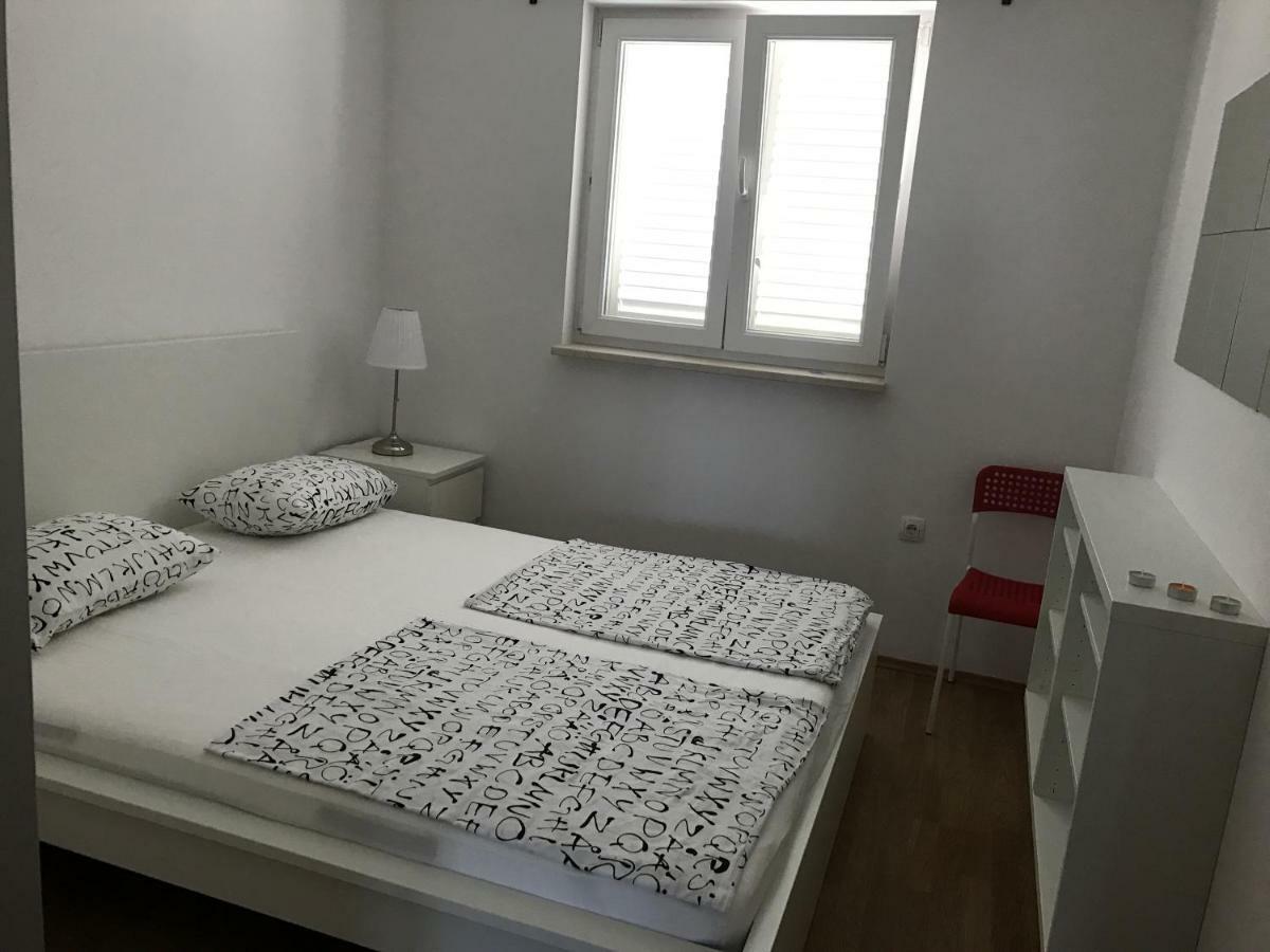 Apartments Gazebo 特罗吉尔 外观 照片